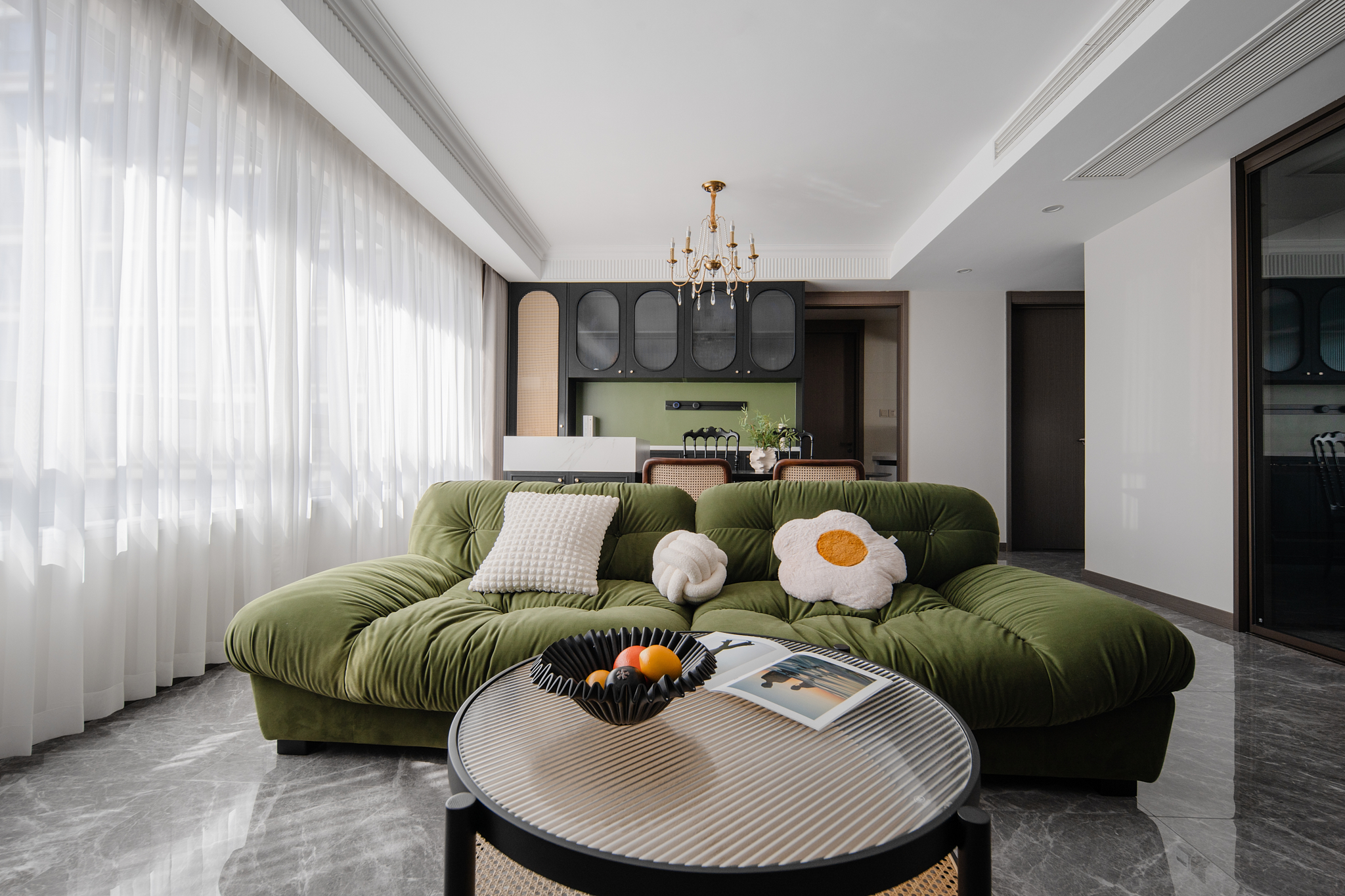 从呆板精装房到Dream House，118㎡法式复古家经历了什么神仙改造？