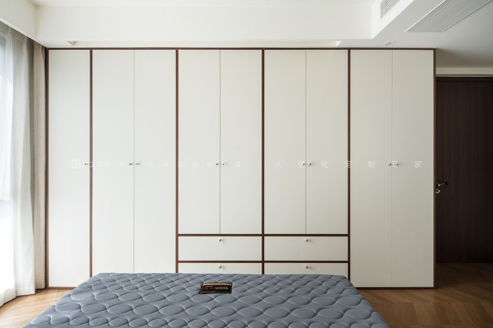 120㎡中古风主卧装修案例