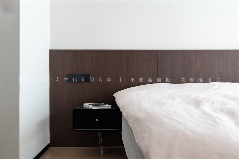 127㎡现代风格主卧装修案例