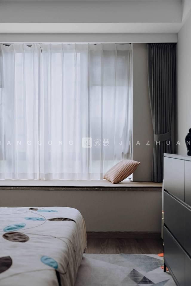 现代风格卧室装修效果图